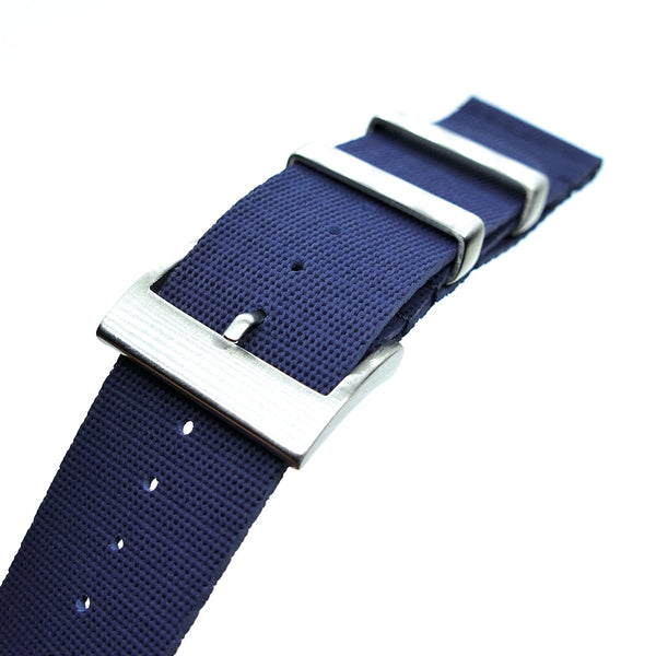 bracelet-nato-caoutchouc-bleu-swiss-made